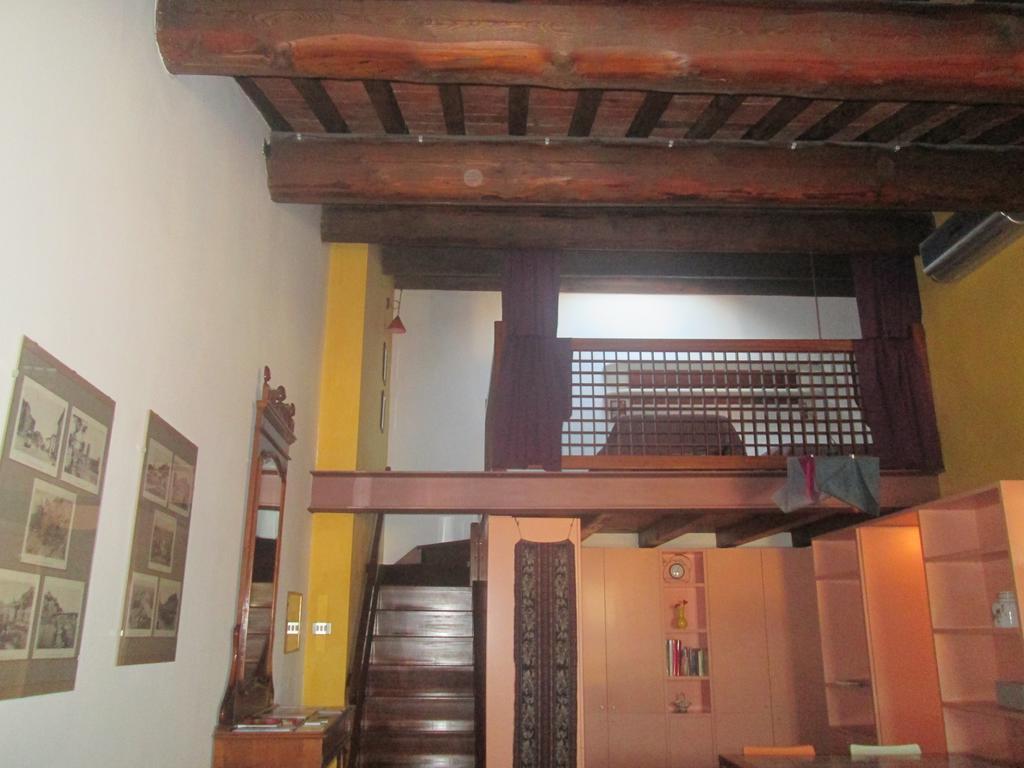 Casa Vacanze Mazzanti ヴェローナ エクステリア 写真